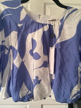 Vigoss Blue & White Abstract Floral Blouse